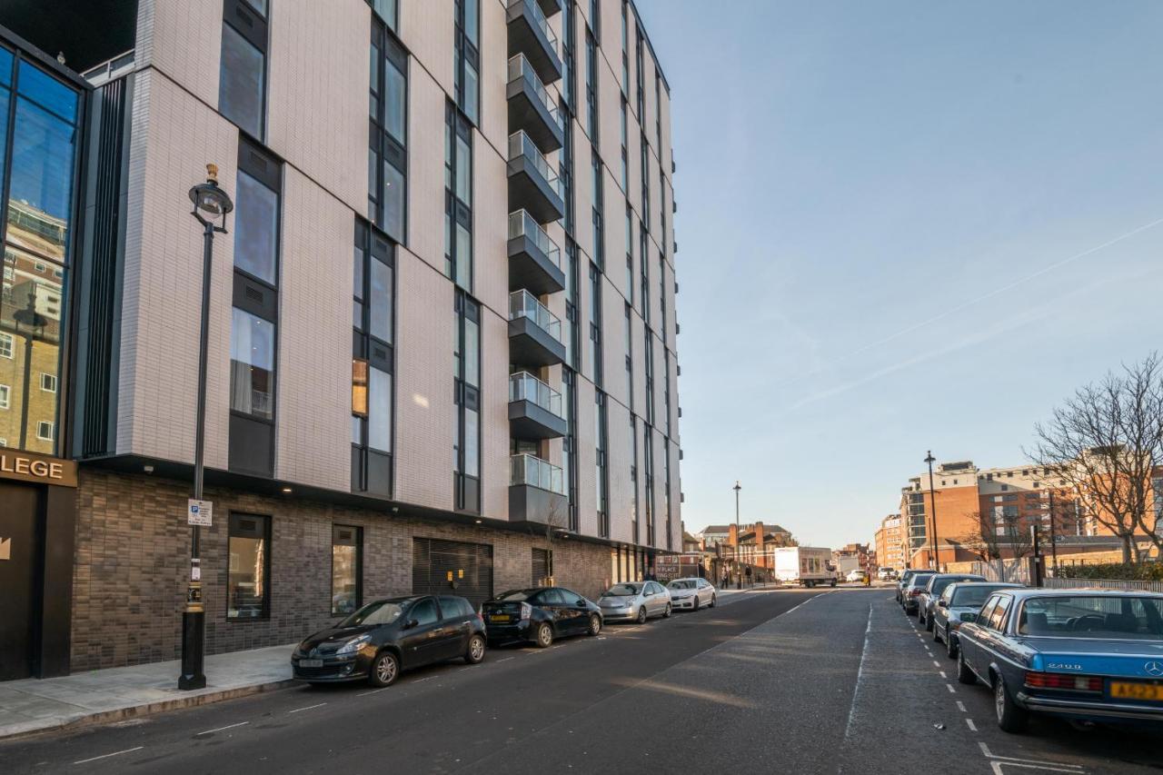Elegant Victoria Home Close To Sloane Square By Underthedoormat London Ngoại thất bức ảnh
