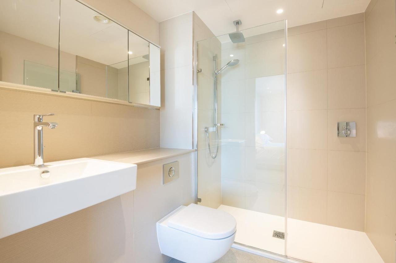 Elegant Victoria Home Close To Sloane Square By Underthedoormat London Ngoại thất bức ảnh